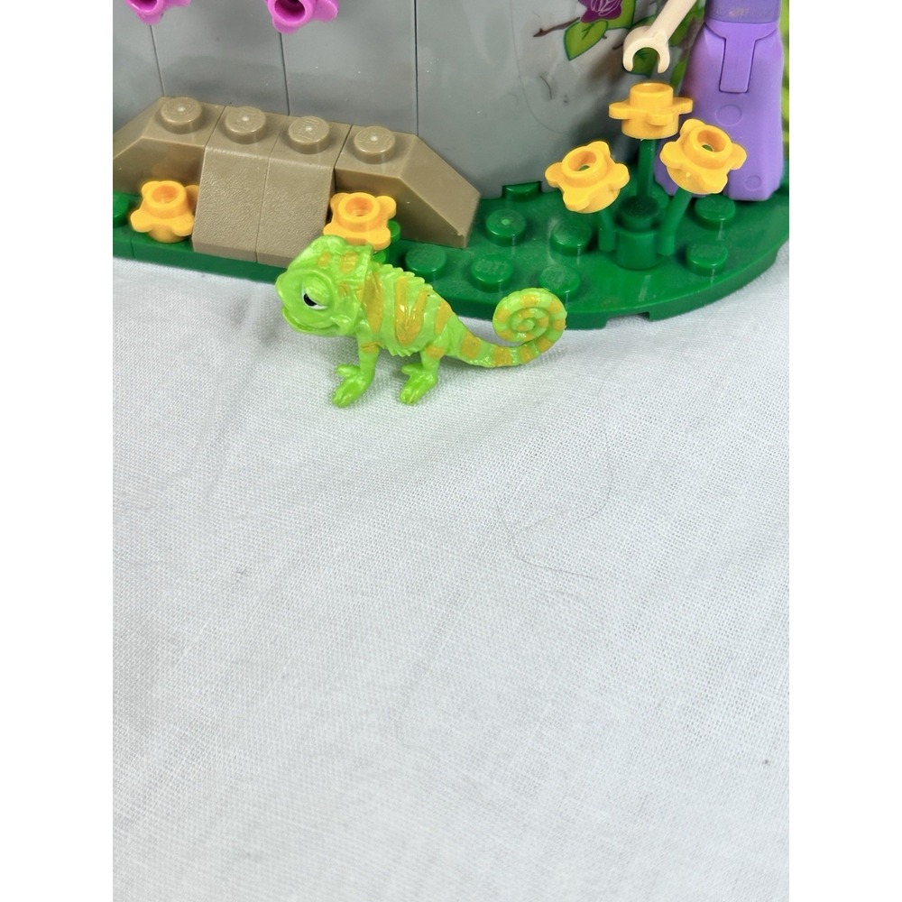 LEGO Disney: Rapunzel's Creativity Tower (41054), Incomplete No Box - Picture 5 of 7